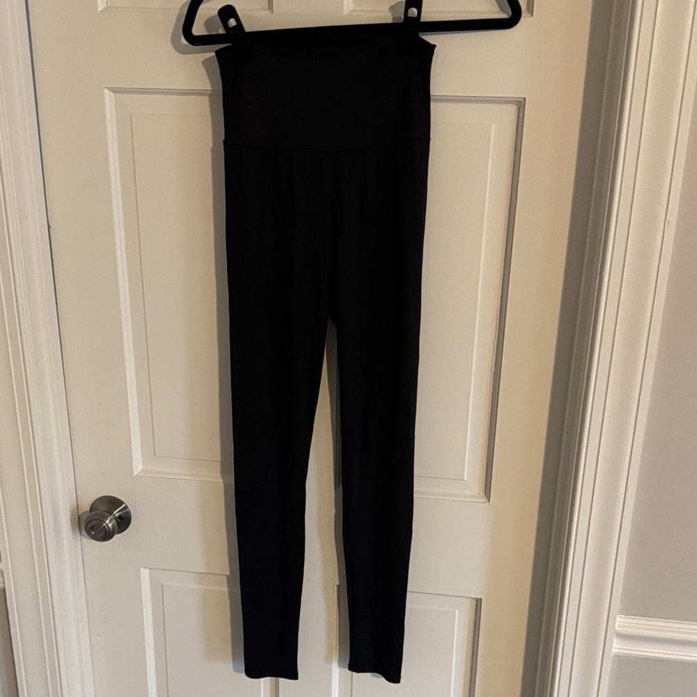 Chic Black Women's pants